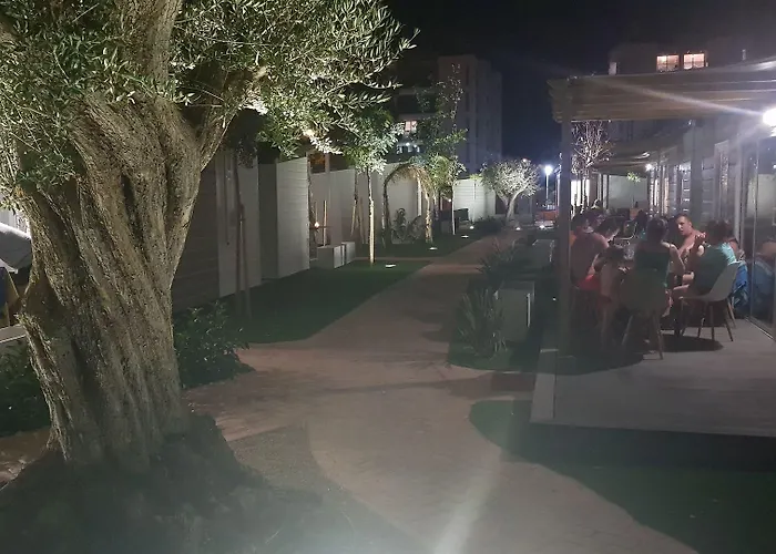キャンプ場 Llanos 3*