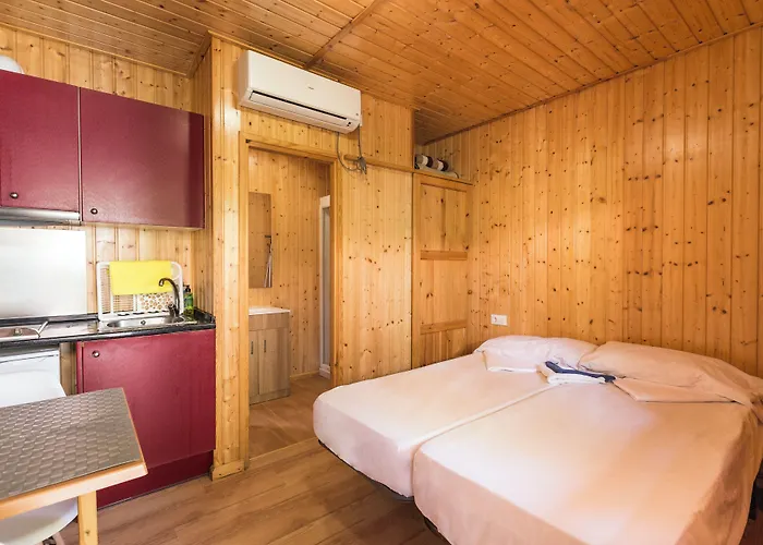 キャンプ場 Llanos 3*